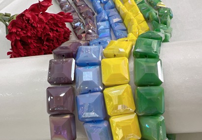 square glass beads