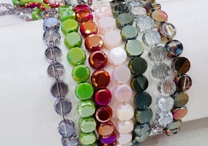 rounded flat glass beads